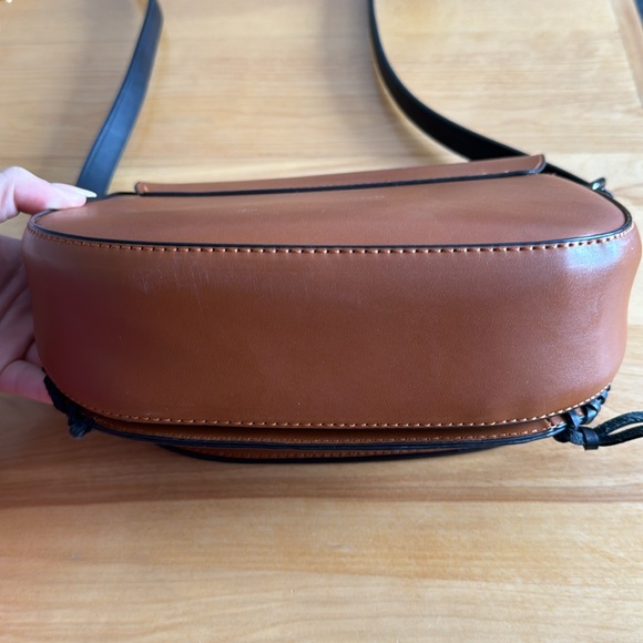 Cross body bag - Picture 5 of 5